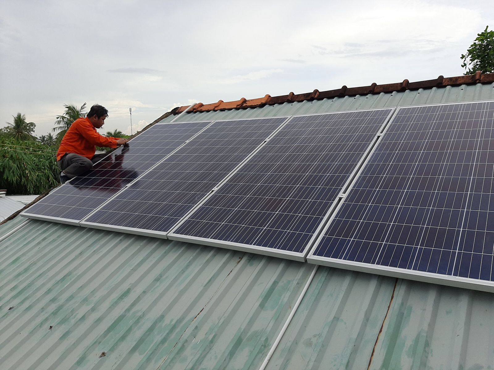 Lắp điện mặt trời tại Phú Lương