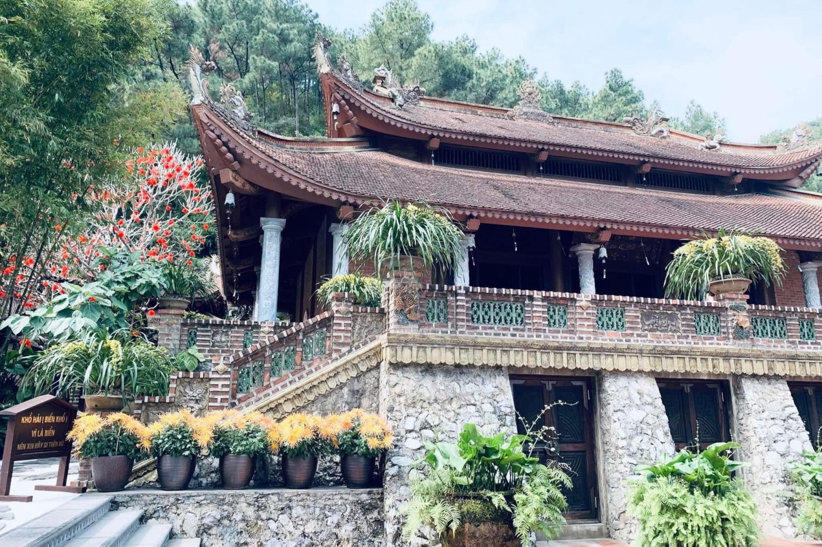 Đi du lịch chùa Địa Tạng Phí Lai đầu năm 2026