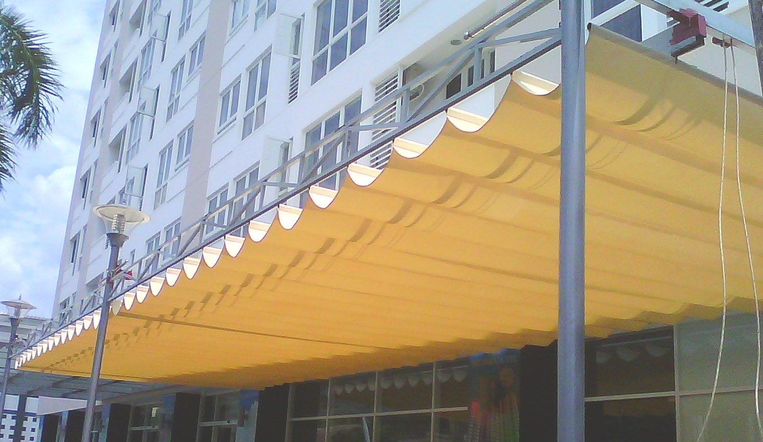 Lắp đặt bạt cuốn che nắng, che mưa tại Kiến An, Hải Phòng