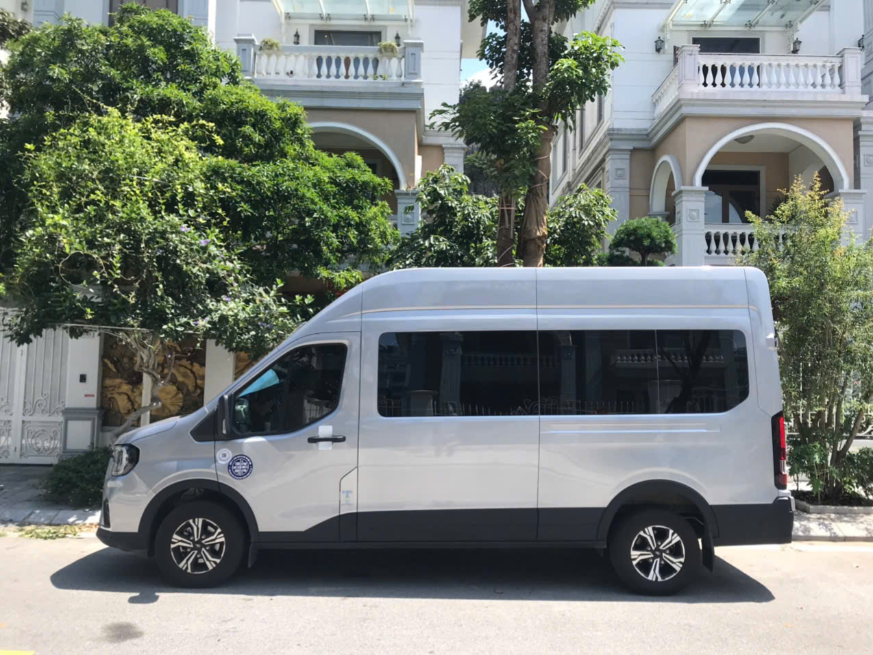 Báo giá xe 16 chỗ phường Đồng Văn, Ninh Bình