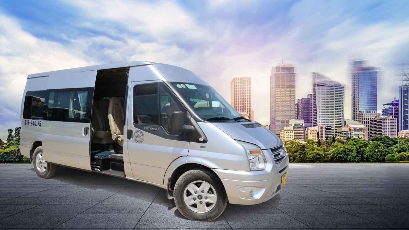 Thuê xe 16 chỗ Ford Transit đời mới tại Bình Dương