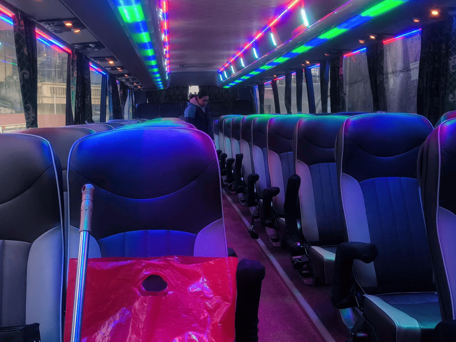 Thuê xe 45 chỗ Lạng Sơn tour Tràng An