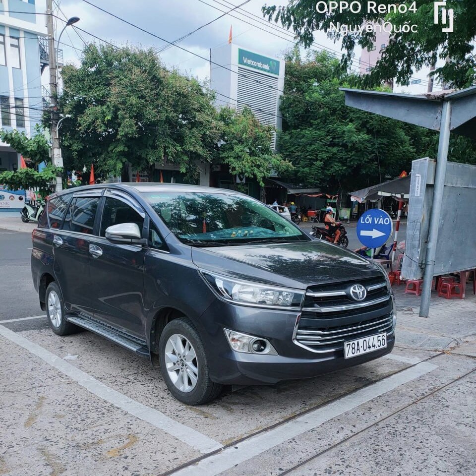 Thuê xe Fortuner 7 chỗ Phú Yên