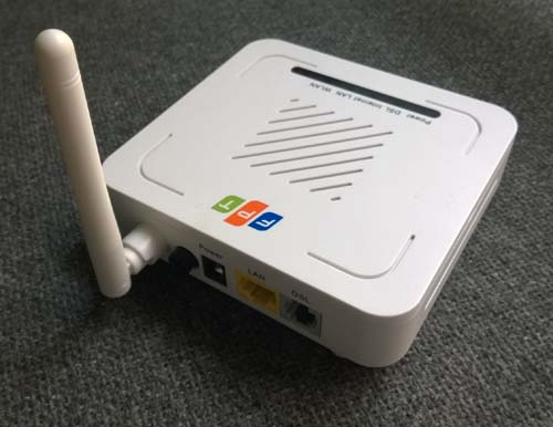 Modem wifi 1 port ADSL do FPT cung cấp